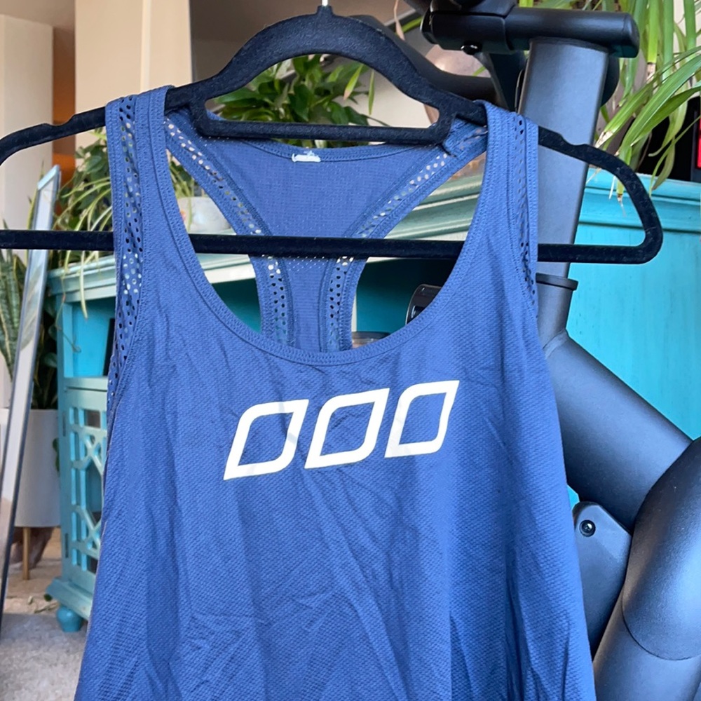 Navy blue Lorna Jane workout tank